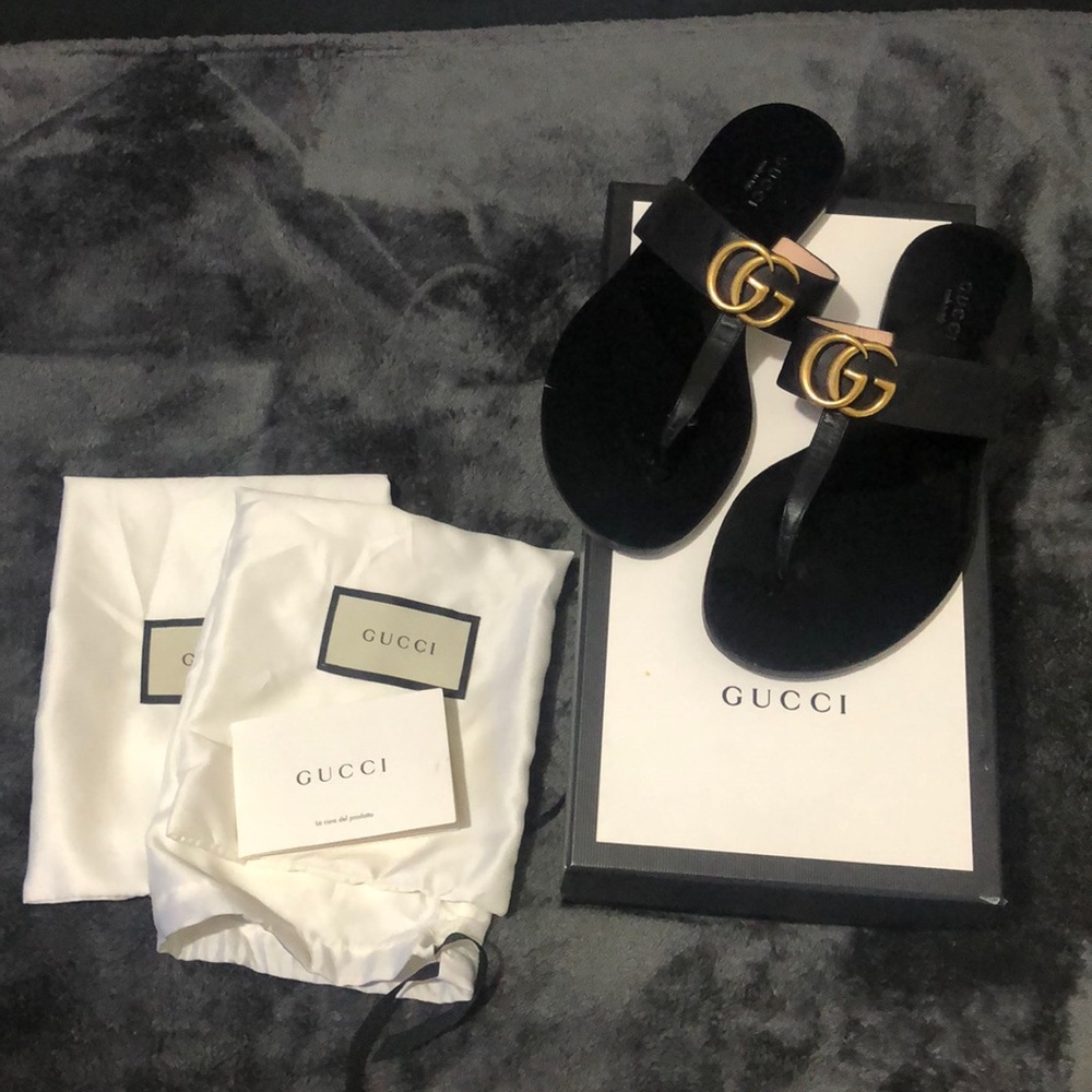 Authentic Gucci thong sandals